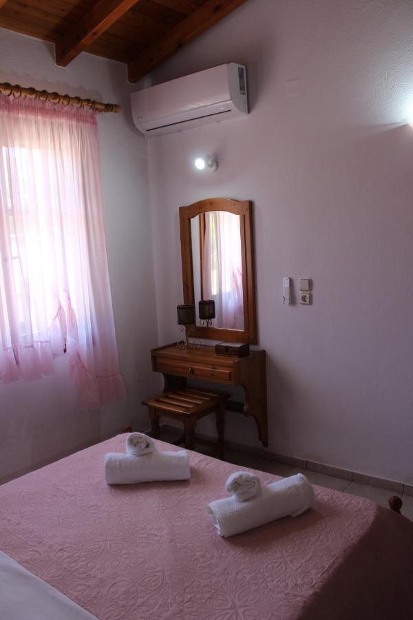 Anastazia Paradise Kolios Екстериор снимка